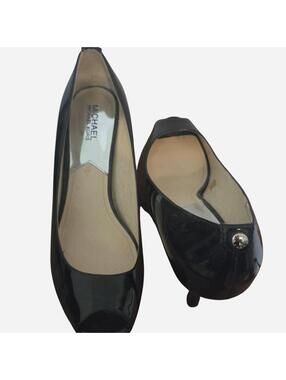 Michael Kors Women's Black Pumps Sz 9.5